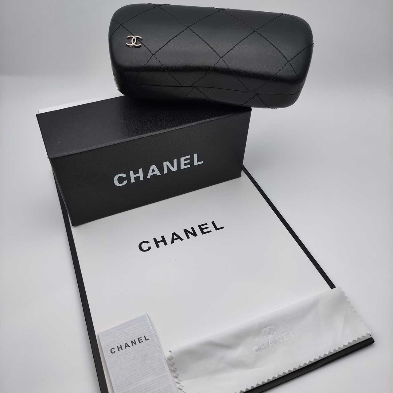 قاب عینک اورجینال چنل Chanel Chb1